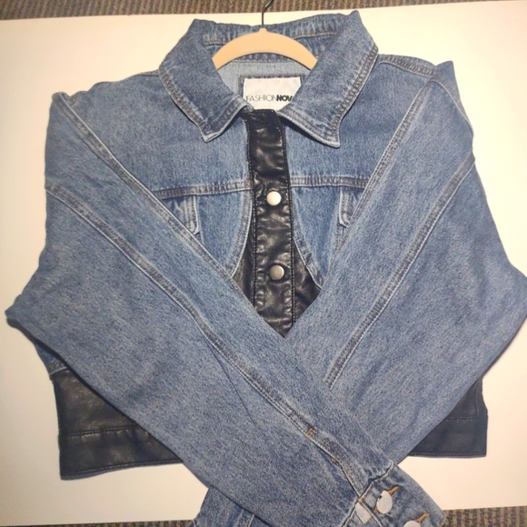 Cropped denim/pleather jacket. Never Been Worn!! M - Picture 7 of 9